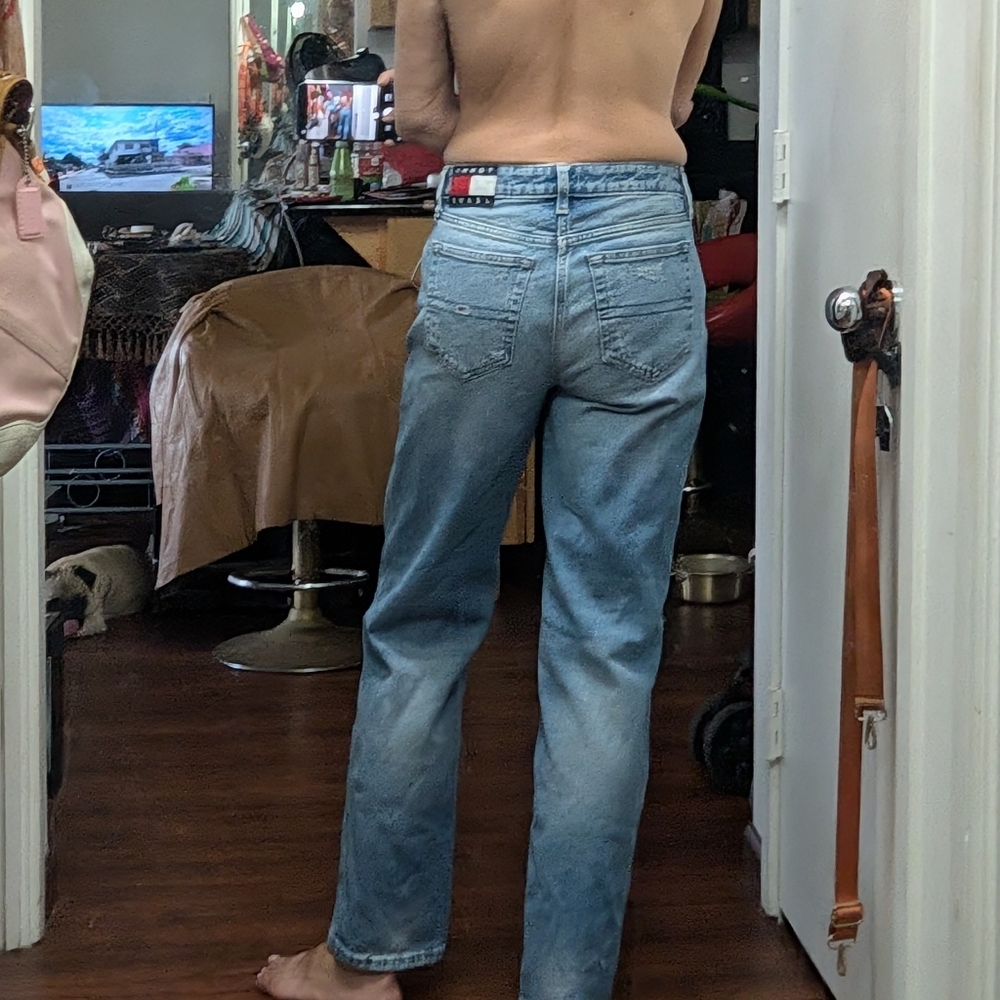 Tommy Jeans Vtg Betsy mid rise loose ripped jeans Flag Patch medium wash 27